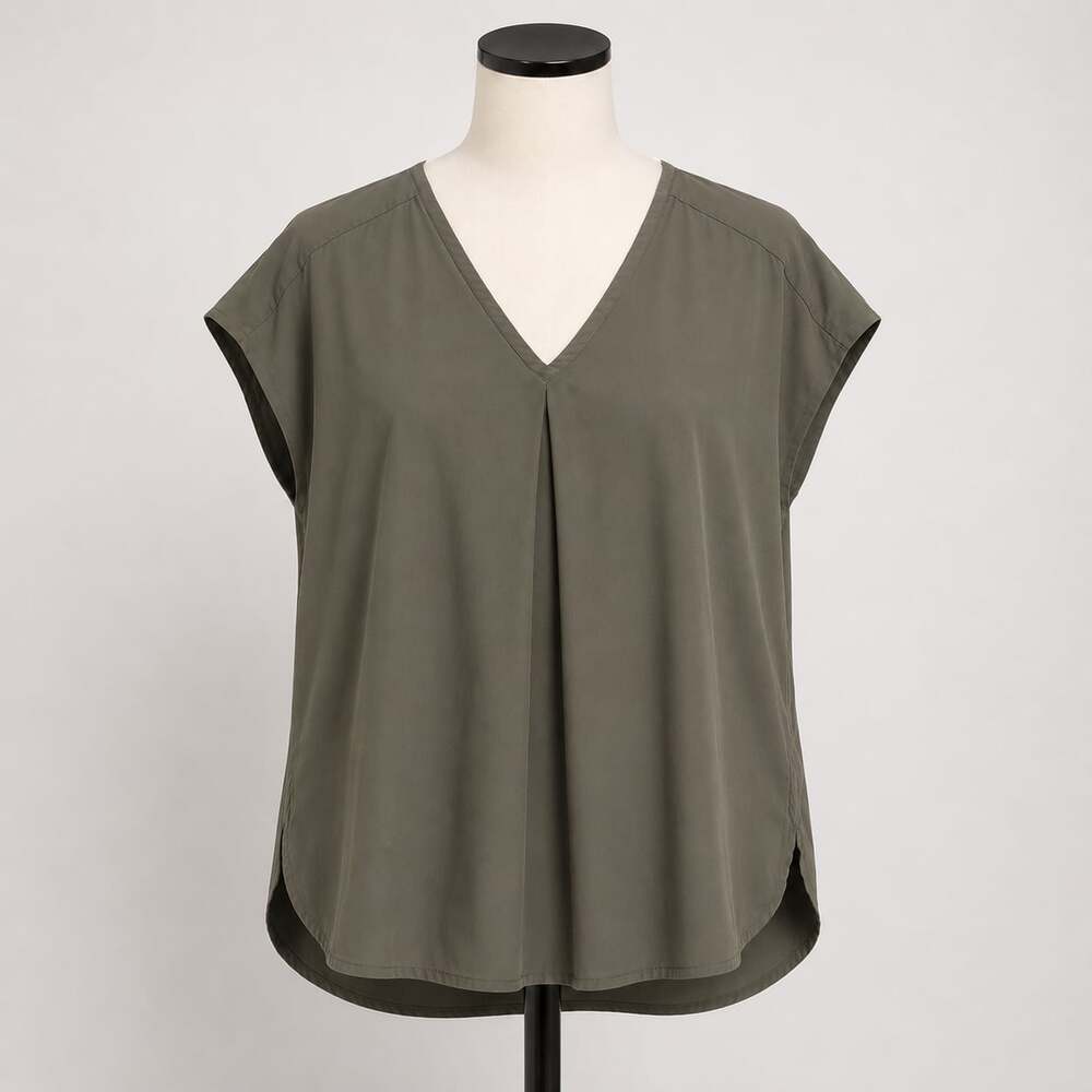 Indygena Women's Short Sleeve Quick Dry Performance Blouse in Olive Green Medium